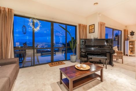 Photo of property in 3 The Palms, Raumati Beach, Paraparaumu, 5032