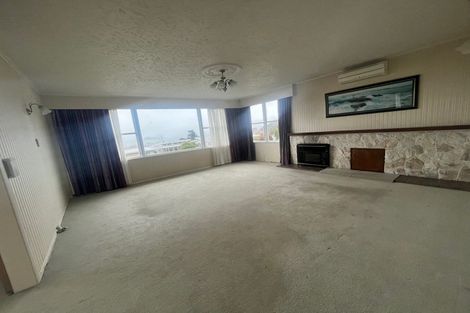 Photo of property in 23 Magnolia Grove, Maungaraki, Lower Hutt, 5010