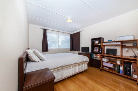 Photo of property in 76 Harrington Road, Henderson, Auckland, 0610