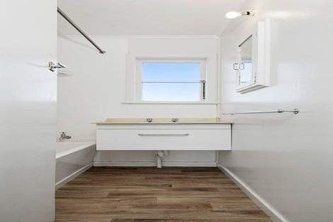 Photo of property in 20 Rakino Drive, Kerepehi, Paeroa, 3671