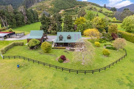Photo of property in 39 Colletts Road, Mangaroa, Upper Hutt, 5371