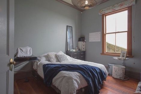 Photo of property in 1 Caprera Street, Melrose, Wellington, 6023