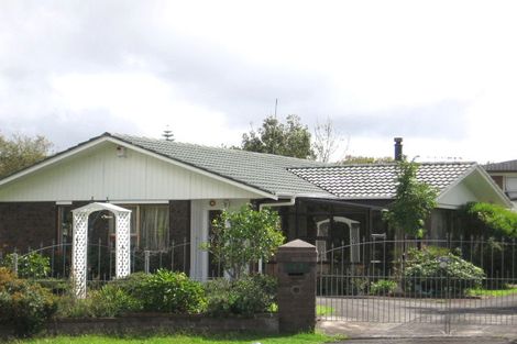Photo of property in 42 Takapu Street, Henderson, Auckland, 0612