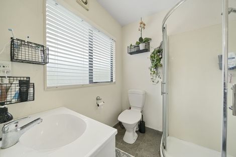 Photo of property in 41 Samwell Drive, Whitby, Porirua, 5024