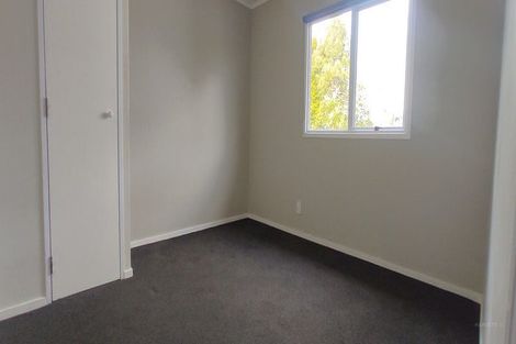 Photo of property in 2/112 View Road, Sunnyvale, Auckland, 0612