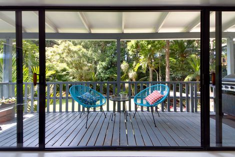 Photo of property in 103 Waima Crescent, Titirangi, Auckland, 0604