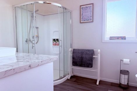 Photo of property in 8 Marine Parade, Wairoa, 4108