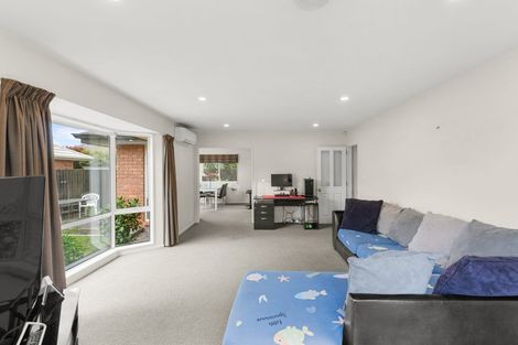 Photo of property in 54 Englefield Road, Northwood, Christchurch, 8051