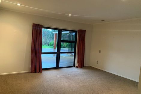 Photo of property in 16 Sinton Road, Hobsonville, Auckland, 0618