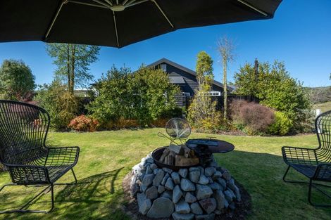 Photo of property in 500 Kinloch Road, Kinloch, Taupo, 3377
