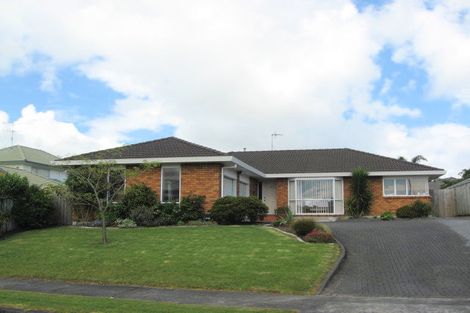 Photo of property in 4 Aristoy Close, Conifer Grove, Takanini, 2112