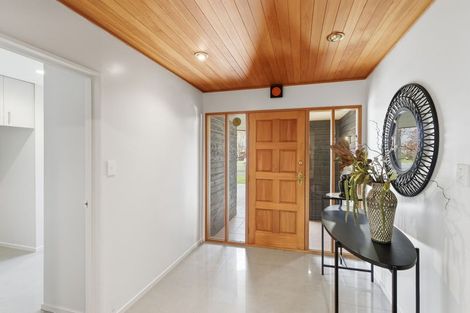 Photo of property in 12 Hatfield Place, Avonhead, Christchurch, 8042