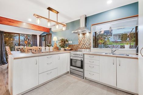 Photo of property in 45 Swann Beach Road, Stanmore Bay, Whangaparaoa, 0932