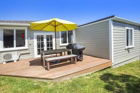 Photo of property in 21 Richard Street, Titahi Bay, Porirua, 5022