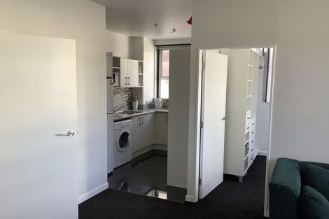 Photo of property in Regency Apartments, 2e/49 Manners Street, Te Aro, Wellington, 6011