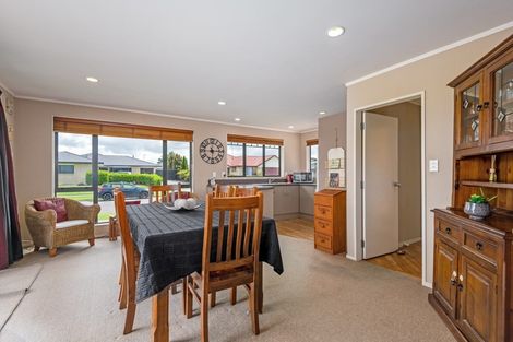 Photo of property in 11 Branigan Parade, Kelvin Grove, Palmerston North, 4414