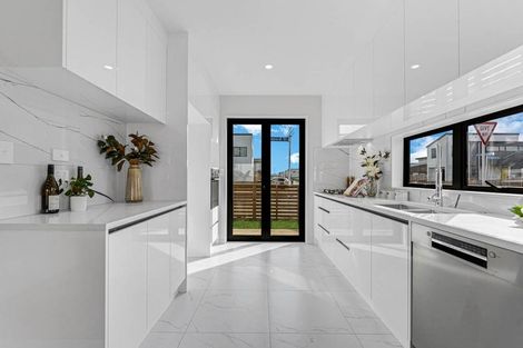 Photo of property in 20 Corporal Street, Papakura, 2110