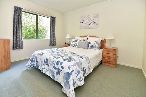 Photo of property in 12a Delshaw Avenue, Stanmore Bay, Whangaparaoa, 0932