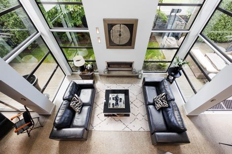 Photo of property in 297 Fitzherbert Avenue, West End, Palmerston North, 4410