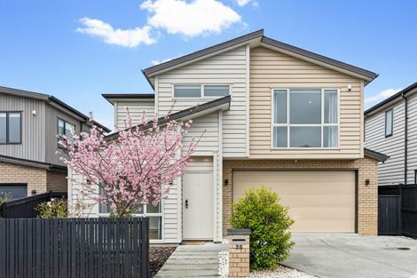 Photo of property in 28 Gecko Road, Hobsonville, Auckland, 0616