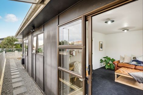 Photo of property in 10a Lucknow Road, Havelock North, 4130