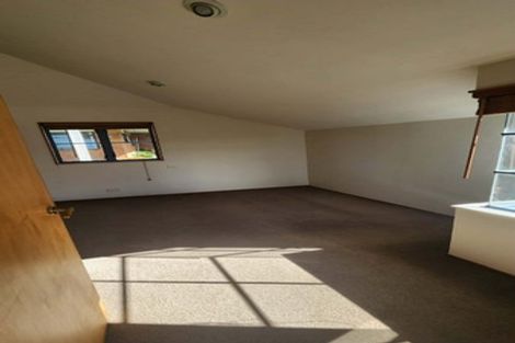 Photo of property in 1/83 East Coast Road, Castor Bay, Auckland, 0620