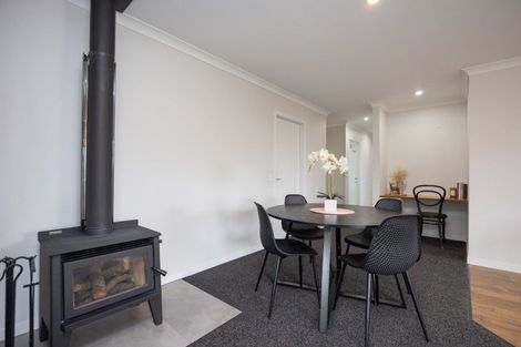 Photo of property in 9a Monckton Street, Feilding, 4702