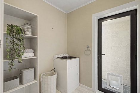 Photo of property in 11 Talbot Place, Hargest, Invercargill, 9810