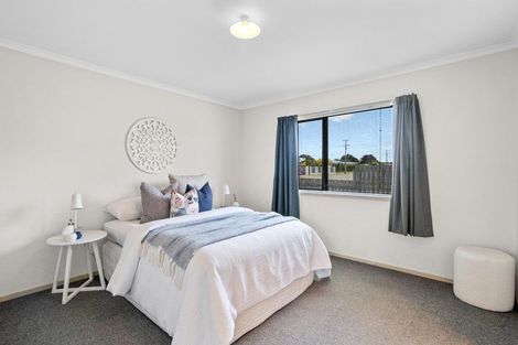 Photo of property in 58 Mcquarrie Street, Kingswell, Invercargill, 9812