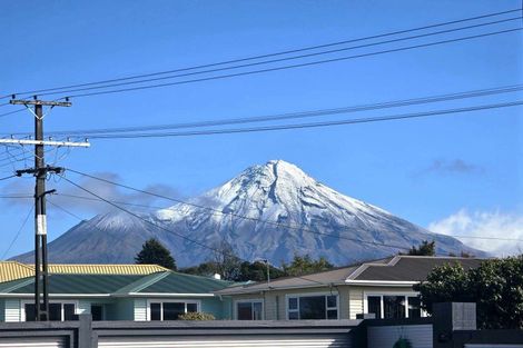 Photo of property in 43 Celia Street, Stratford, 4332