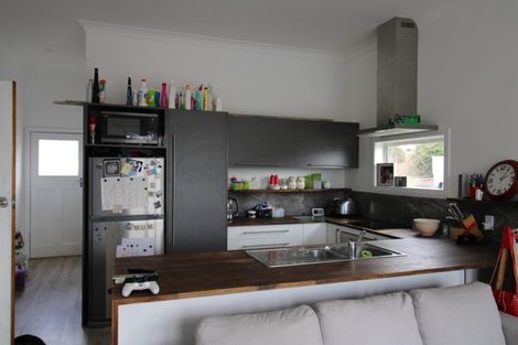 Photo of property in 10 Kirkland Street, Green Island, Dunedin, 9018