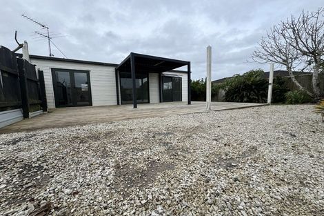 Photo of property in 166 Mahia Road, Wattle Downs, Auckland, 2103