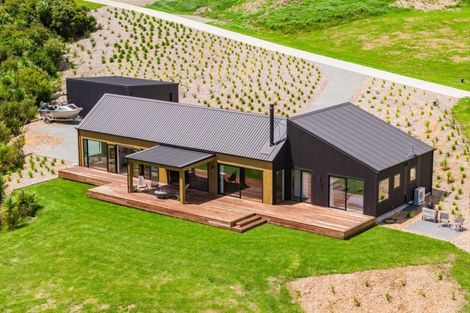 Photo of property in 2136d Cove Road, Mangawhai, Kaiwaka, 0573