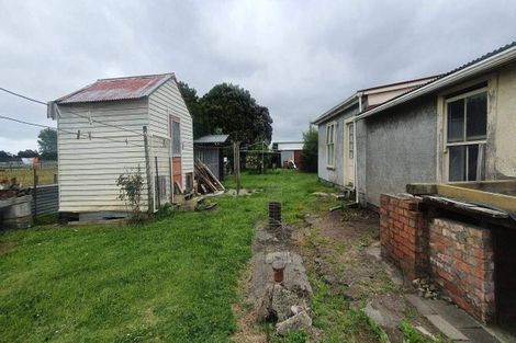 Photo of property in 30 Wikitoria Road, Putiki, Whanganui, 4501