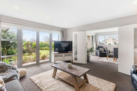 Photo of property in 7 Seaward Street, Pegasus, 7612