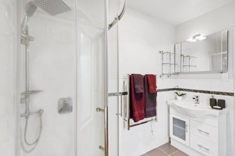 Photo of property in 7 Goodall Place, Redwood, Christchurch, 8051