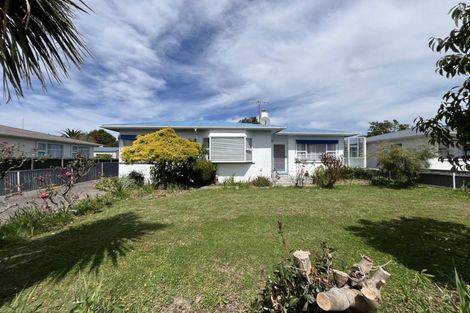 Photo of property in 34 College Street, Awapuni, Palmerston North, 4412