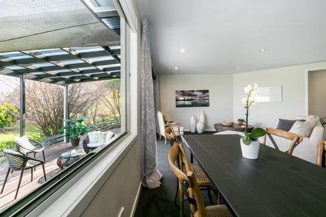 Photo of property in 9a Saint Hill Lane, Havelock North, 4130