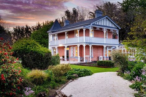 Photo of property in 108 Limeworks Road, Circle Hill, Milton, 9291