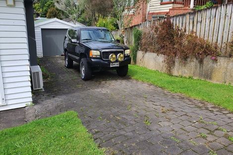 Photo of property in 38 Glengarry Road, Glen Eden, Auckland, 0602