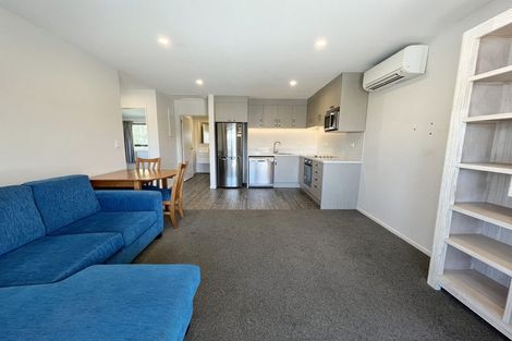 Photo of property in 80h Shakespeare Road, Waltham, Christchurch, 8023