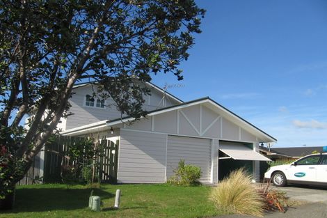 Photo of property in 37 Discovery Drive, Whitby, Porirua, 5024