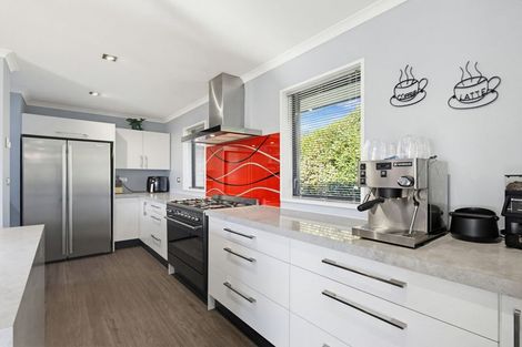 Photo of property in 13 Raymond Place, West Melton, 7618