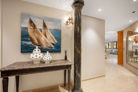 Photo of property in Mon Desir Apartments, 6/173b Hurstmere Road, Takapuna, Auckland, 0622