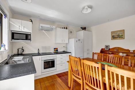 Photo of property in 14 Plympton Street, Brooklands, New Plymouth, 4310