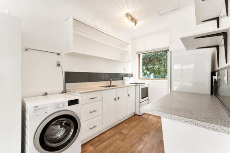 Photo of property in 19 Monyash Road, Manly, Whangaparaoa, 0930