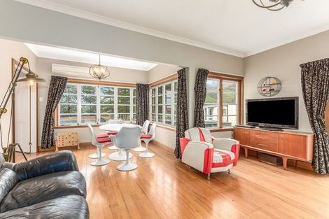 Photo of property in 59 Kaitangata Crescent, Kelson, Lower Hutt, 5010