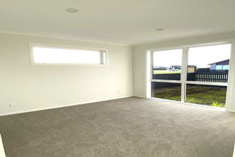 Photo of property in 58 Empire Crescent, Papamoa, 3118