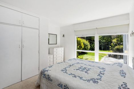 Photo of property in 35 Gray Avenue, Paraparaumu Beach, Paraparaumu, 5032