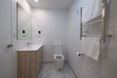 Photo of property in 67c Divich Avenue, Te Atatu South, Auckland, 0610